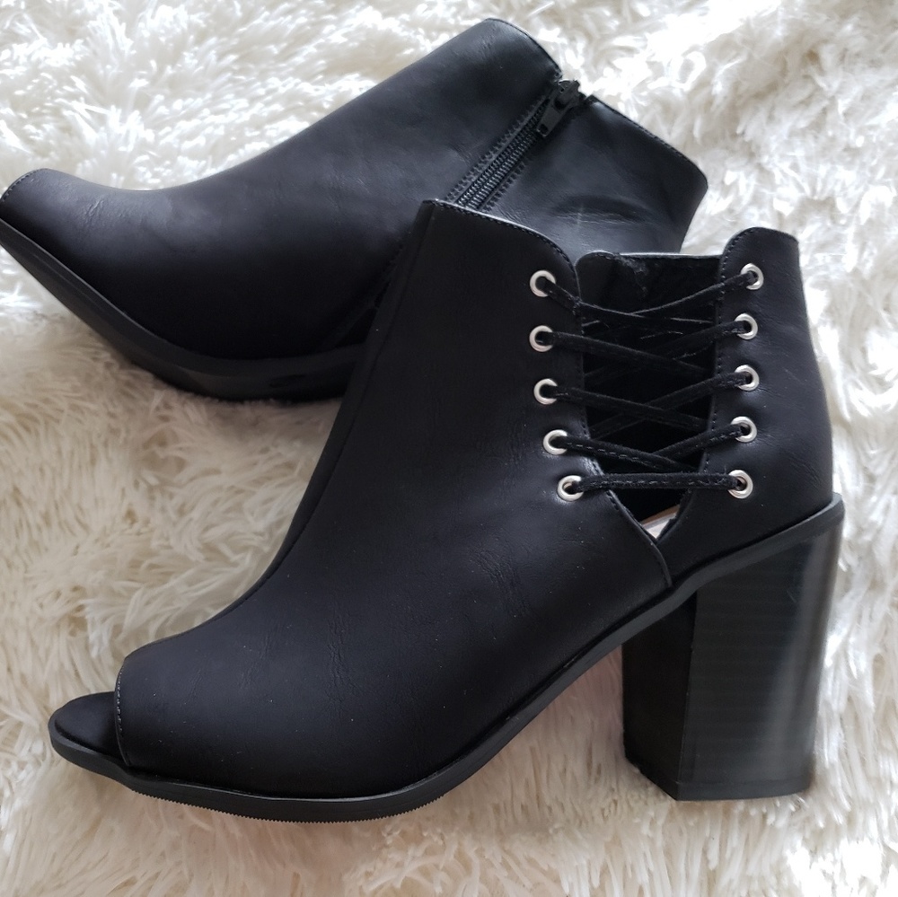 Lace Up Open Toe Ankle Boots